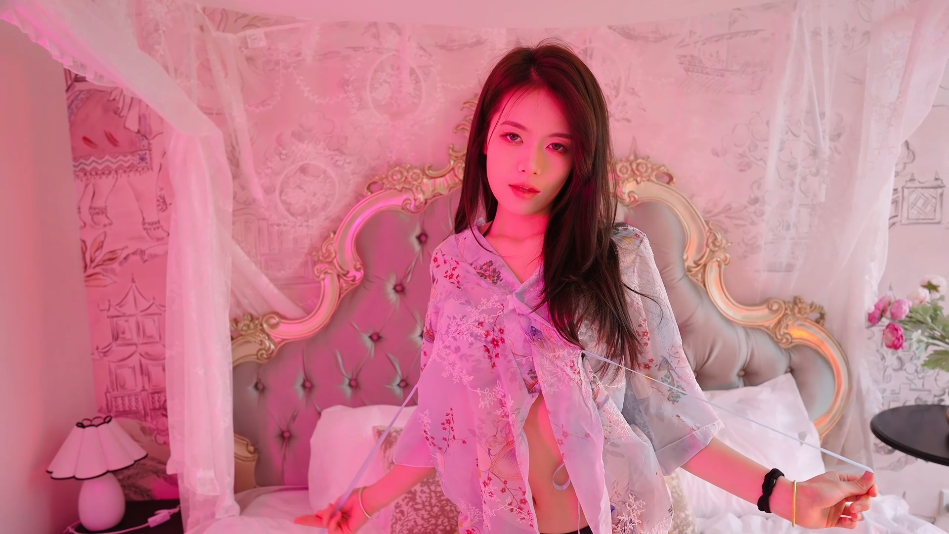 fell-in-love-with-coser-4-1liux.jpg